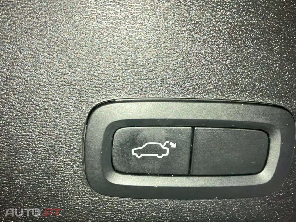 Volvo XC40 2.0 D3 150 MOMENTUM