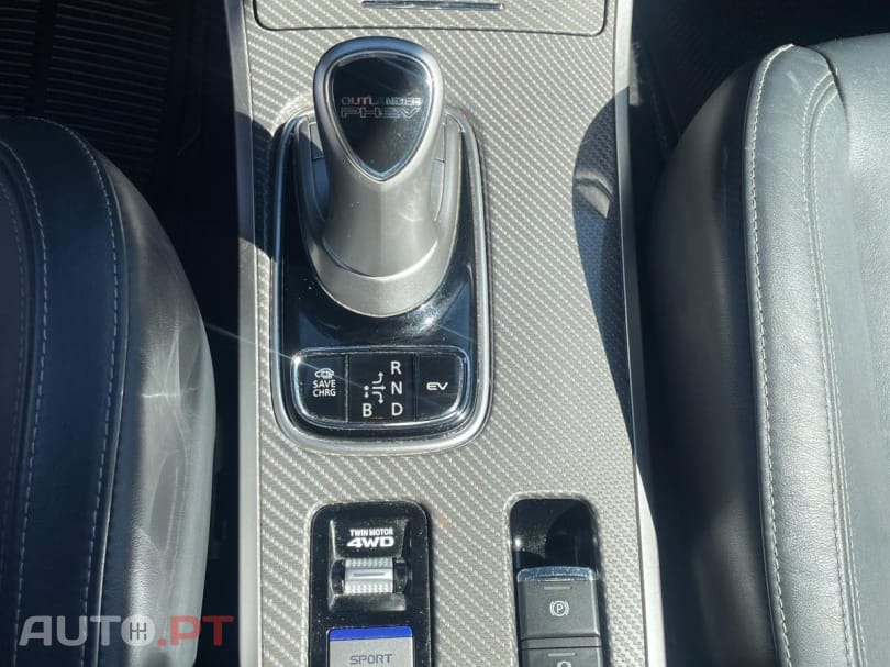 Mitsubishi Outlander 2.0 Intense