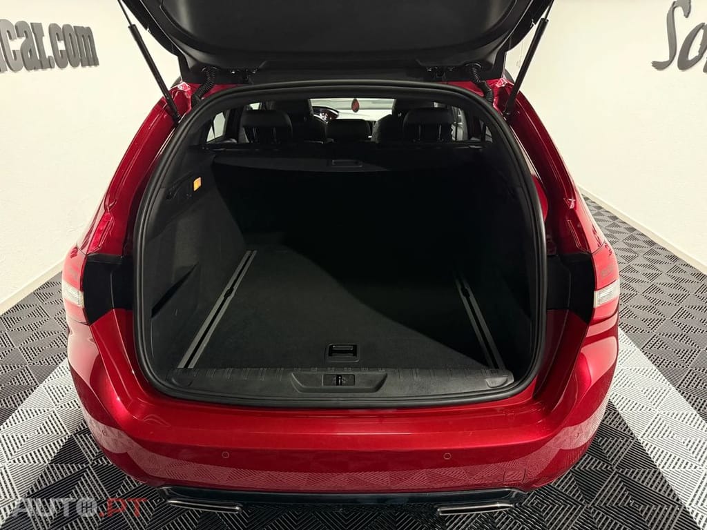 Peugeot 308 BlueHDi FAP 130 EAT8 Stop & Start GT