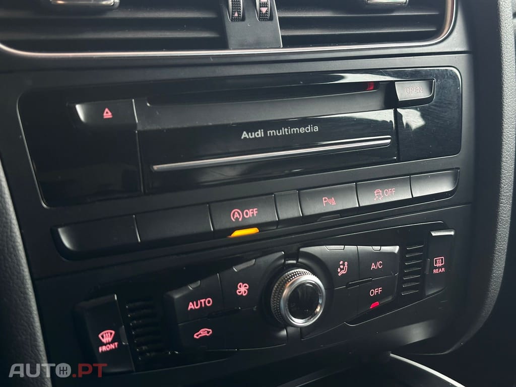 Audi A4 Avant 2.0 TDI Business Line S-line