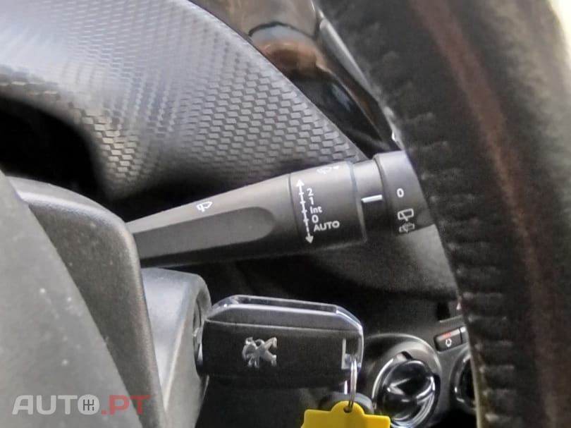 Peugeot 2008 1.2 PureTech Style