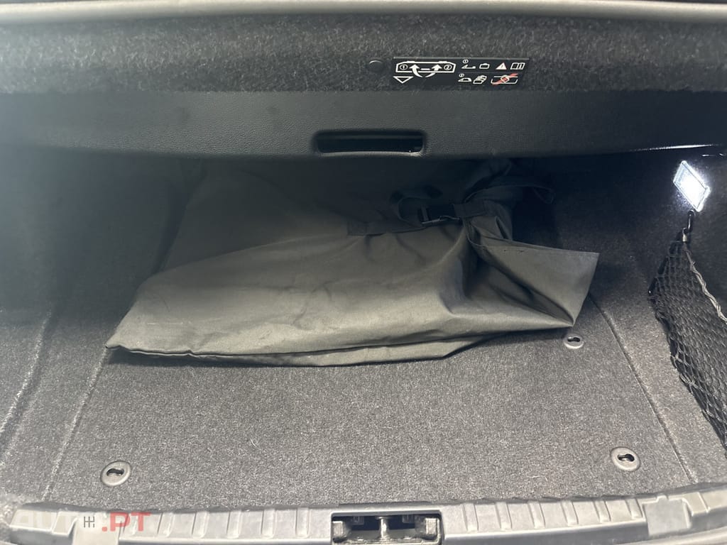 BMW 120 d Limited Edition Lifestyle c/ M Sport Pack