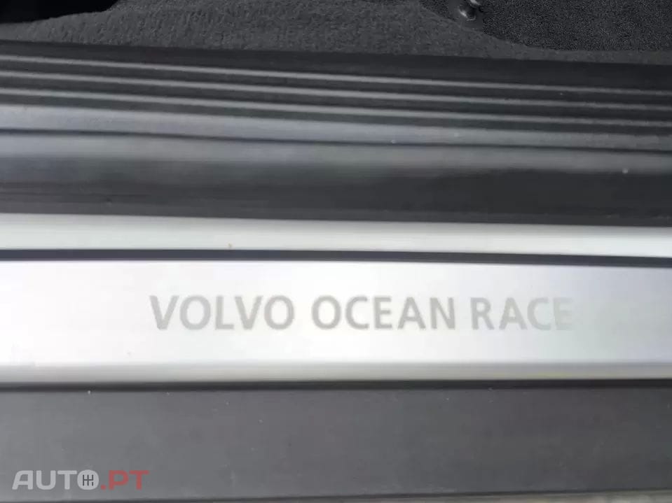 Volvo V40 1.6 D2 VOR Powershift