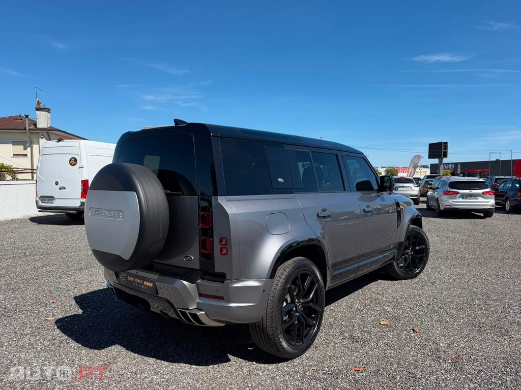 Land Rover Defender LOOK SVR