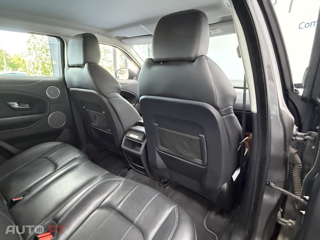 Land Rover Range Rover 2.0 TD4 SE Dynamic
