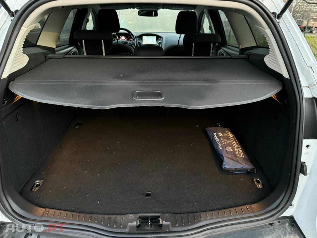 Ford Focus SW 1.0 SCTi Titanium Best