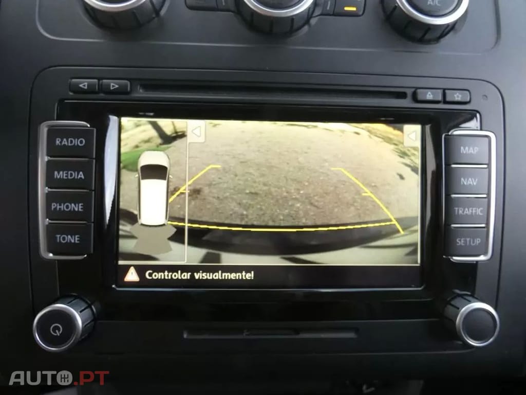 Volkswagen Touran 2.0 TDI DPF MATCH