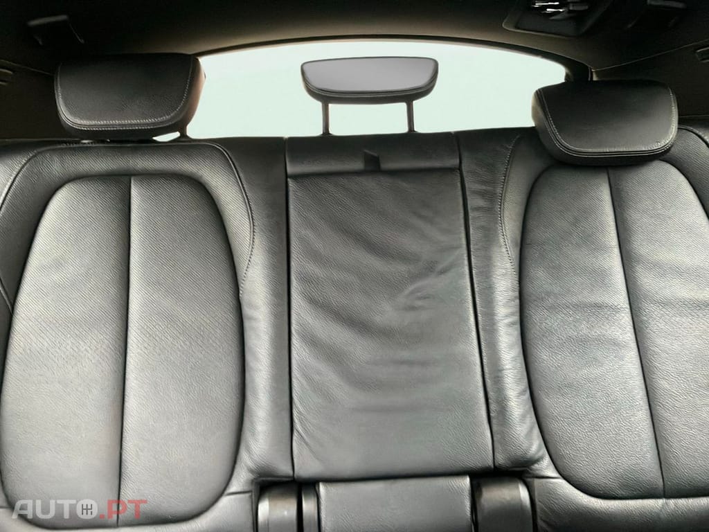 BMW X2 25 e xDrive X Pack M