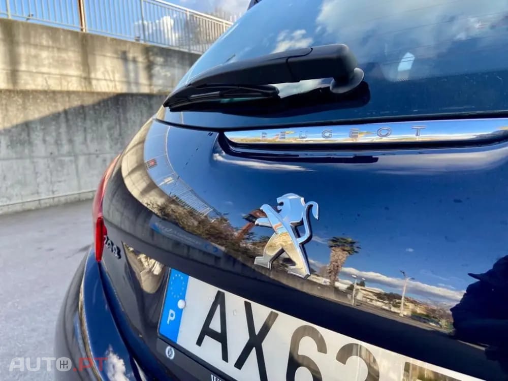 Peugeot 208 1.5 BlueHDi Active