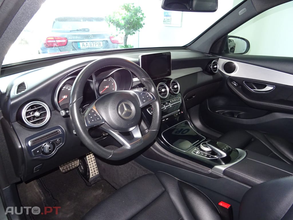 Mercedes-Benz GLC 220 d amg  Auto-9G 4Matic