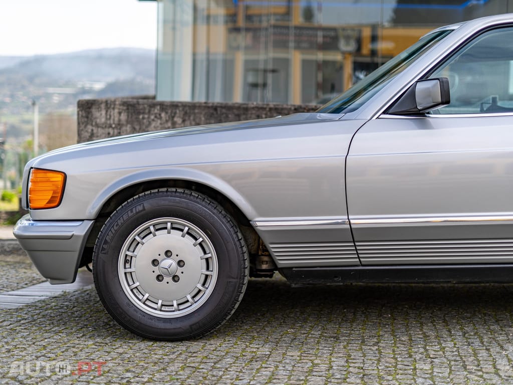 Mercedes-Benz 500 SEC W126