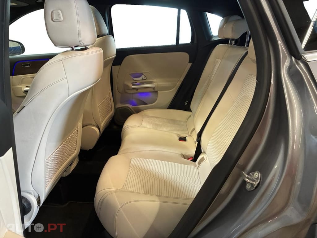 Mercedes-Benz GLA 250 e Business Line 8G-DCT