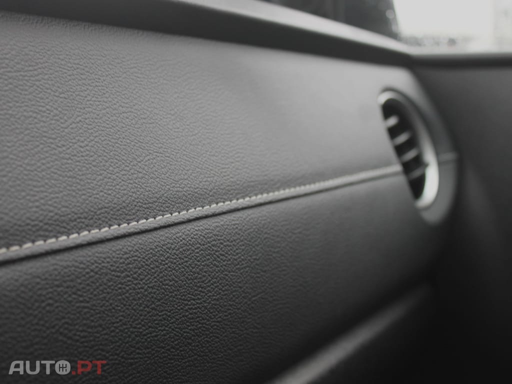 Toyota Auris 1.4 D-4D Exclusive