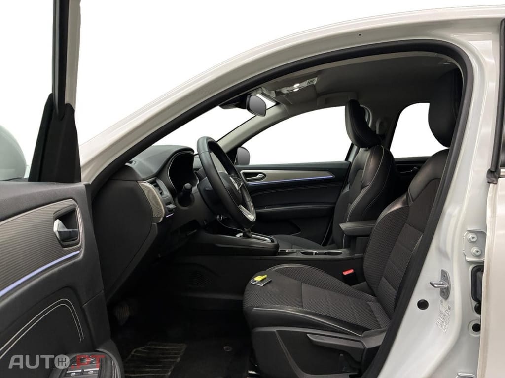 Renault Arkana E-Tech Techno