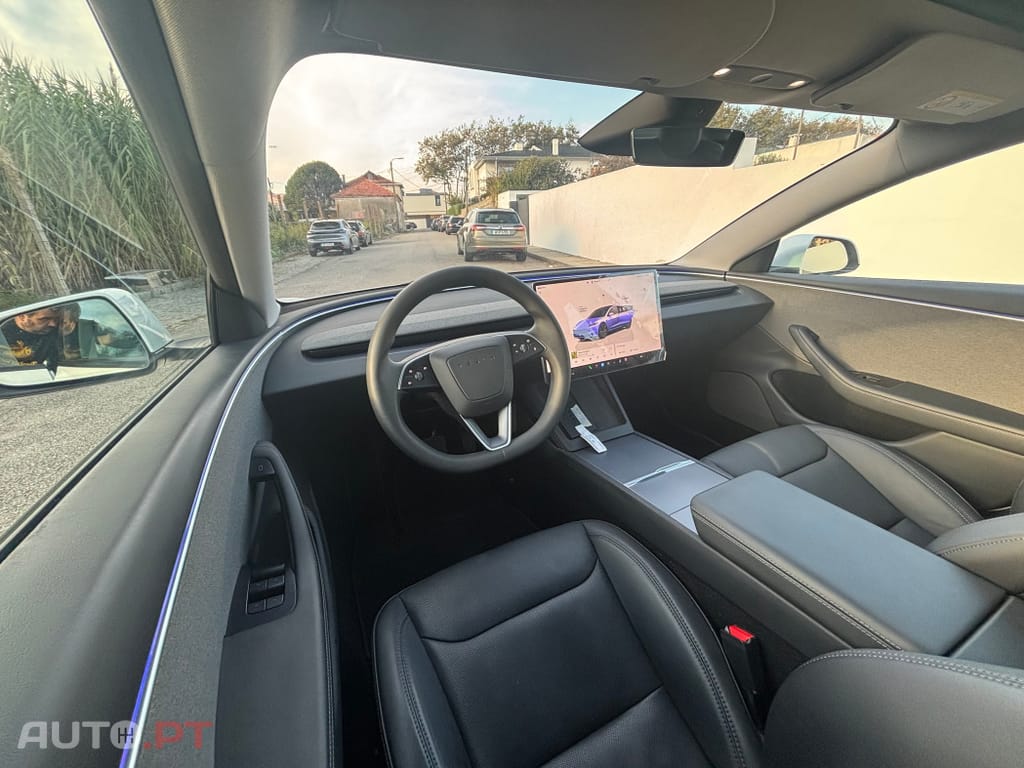 Tesla Model 3 Standard Range Plus RWD