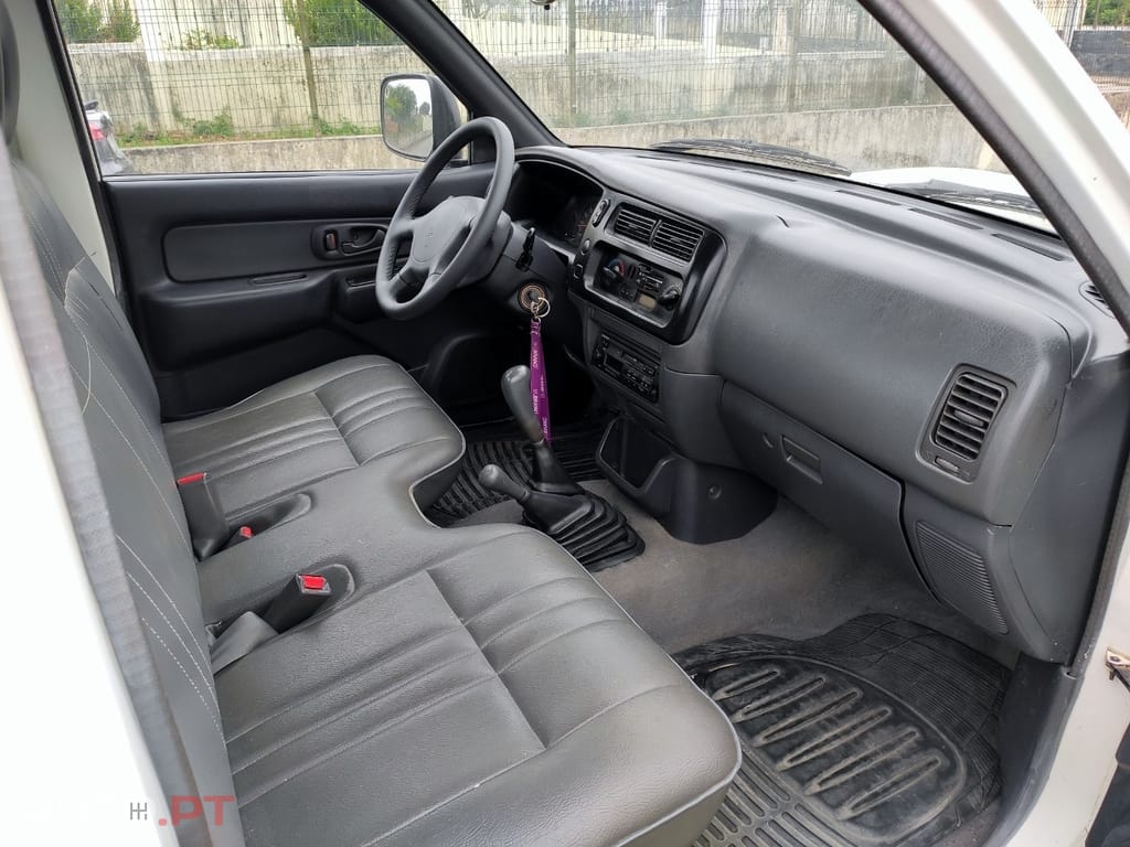 Mitsubishi L200 2.5TDI 4X4
