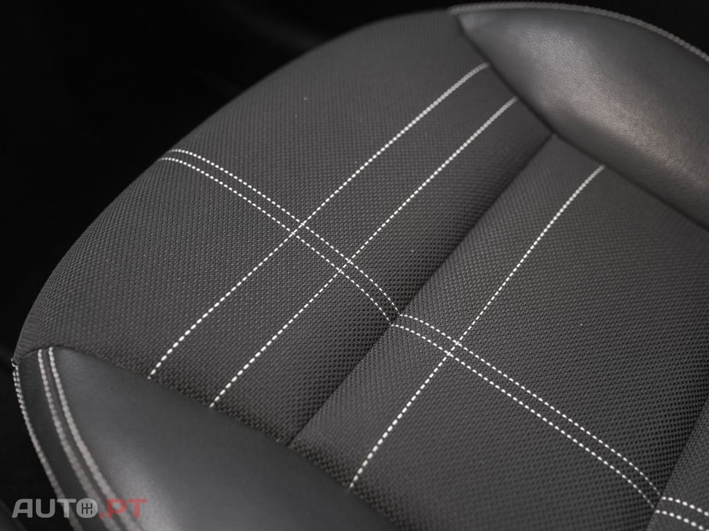 Mercedes-Benz CLA 180 Urban Style Edition