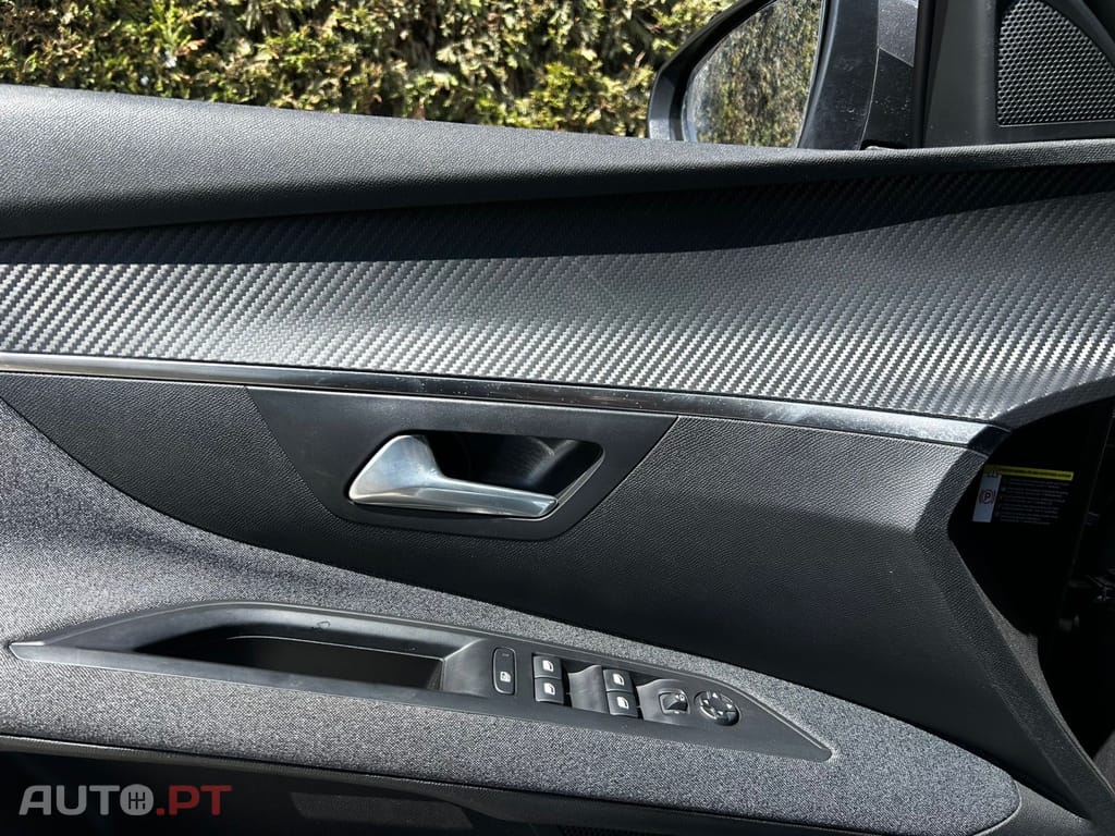 Peugeot 5008 BlueHDi 130 Active Business-Pack