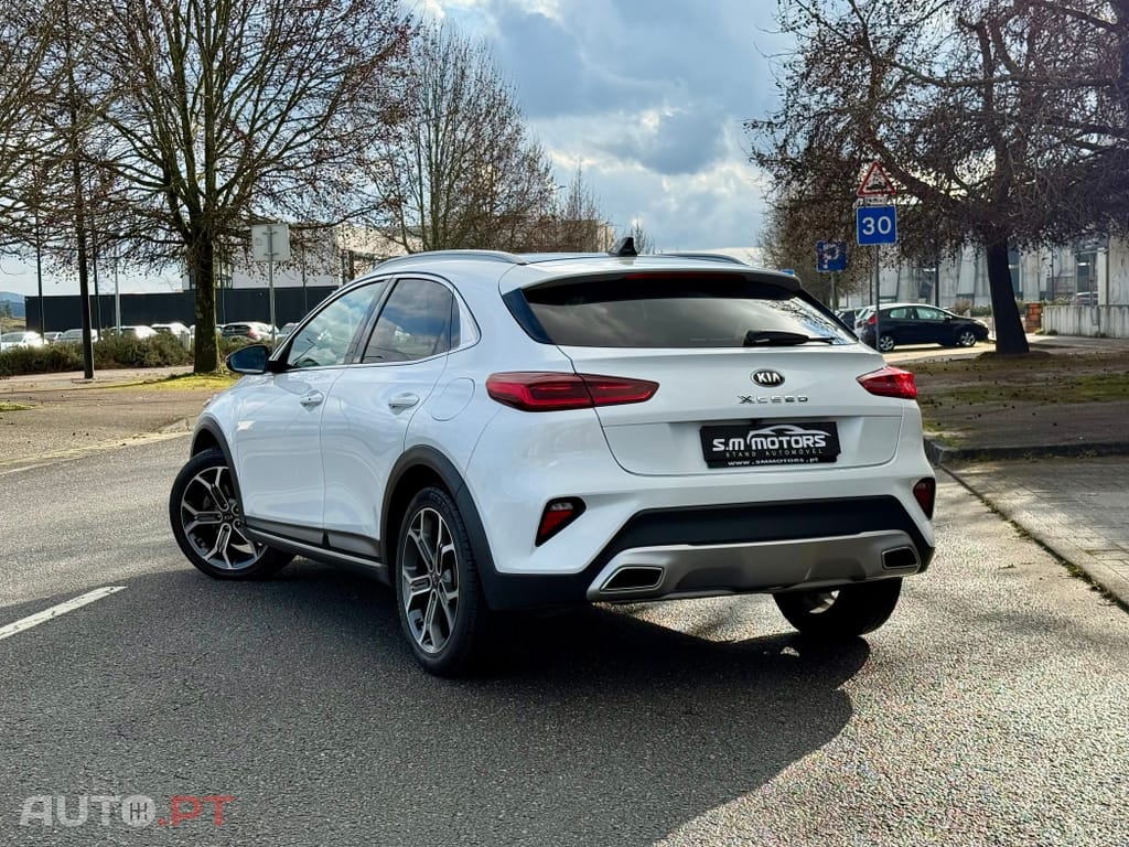 Kia Xceed 1.4 T-GDI Tech+SRF 7DCT