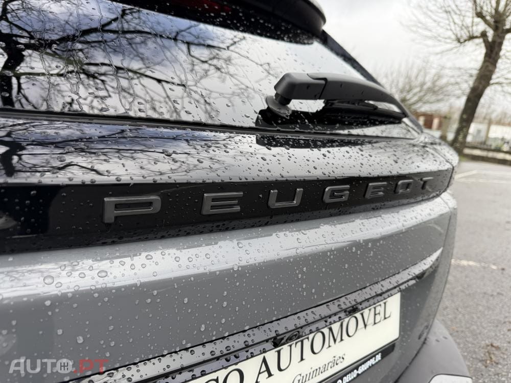 Peugeot E-2008 54 kWh GT