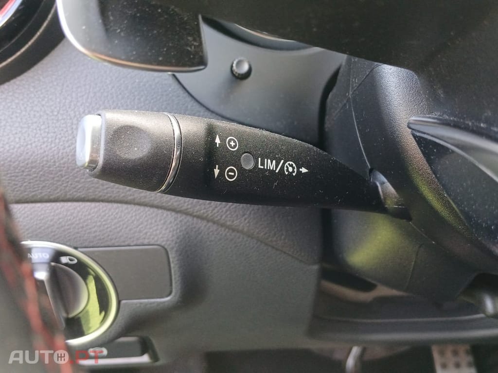 Mercedes-Benz CLA 45 AMG Performance