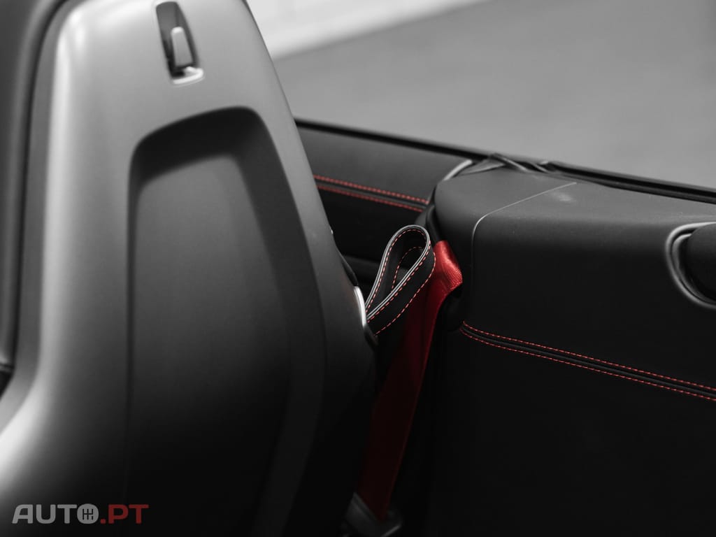 Porsche 992 Carrera 4 GTS PDK