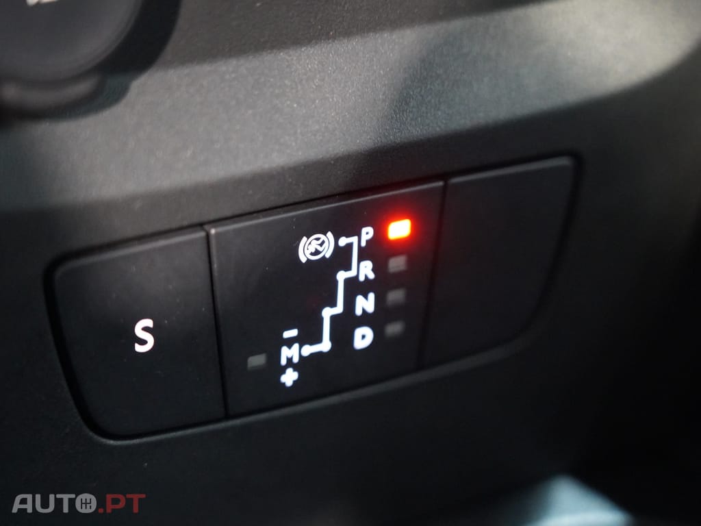 Citroen C3 1.2 PureTech Max EAT6