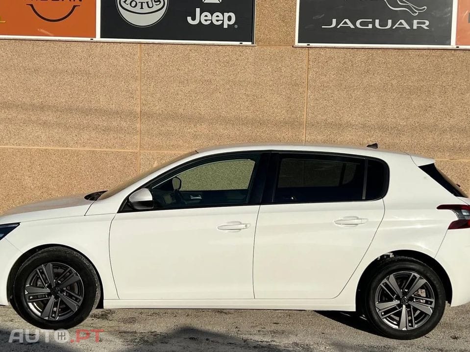 Peugeot 308 1.5 BlueHDi Allure Pack