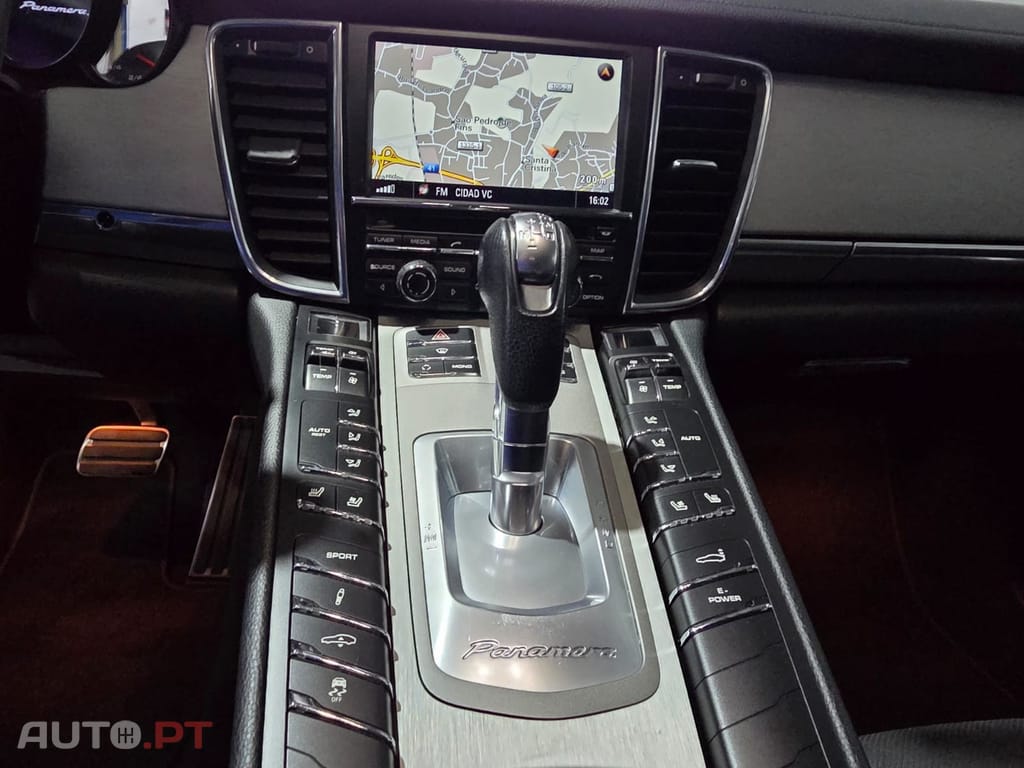 Porsche Panamera S Hybrid