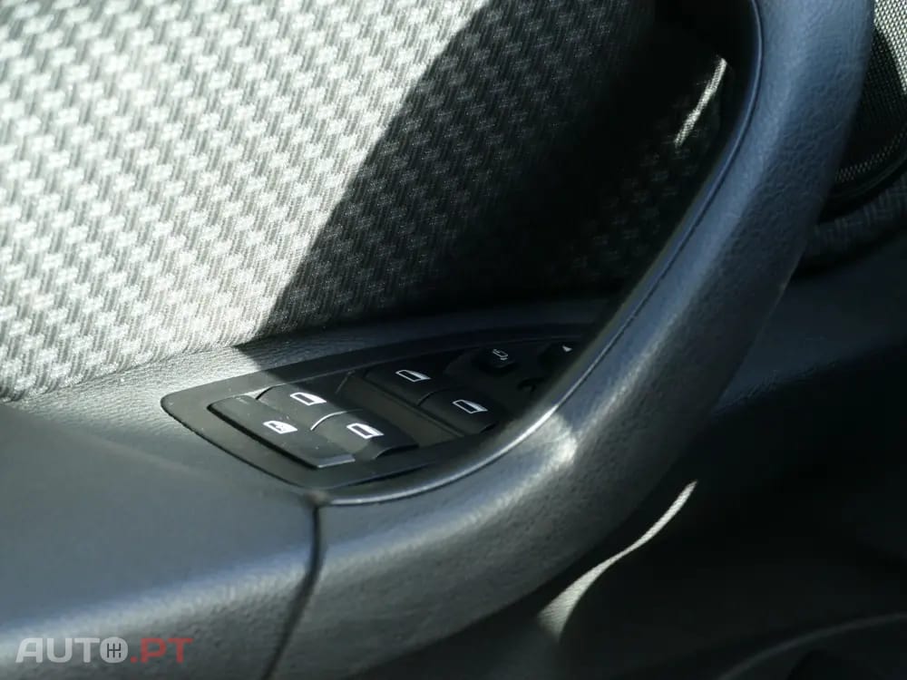BMW X1 16 d sDrive Advantage