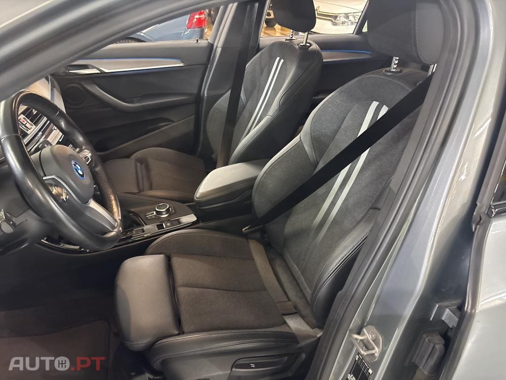 BMW X2 25 e xDrive Pack M