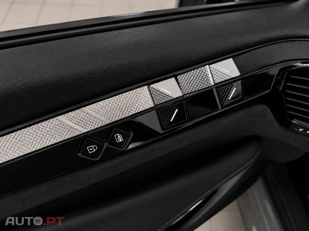 DS DS4 1.5 BlueHDi Performance Line EAT8