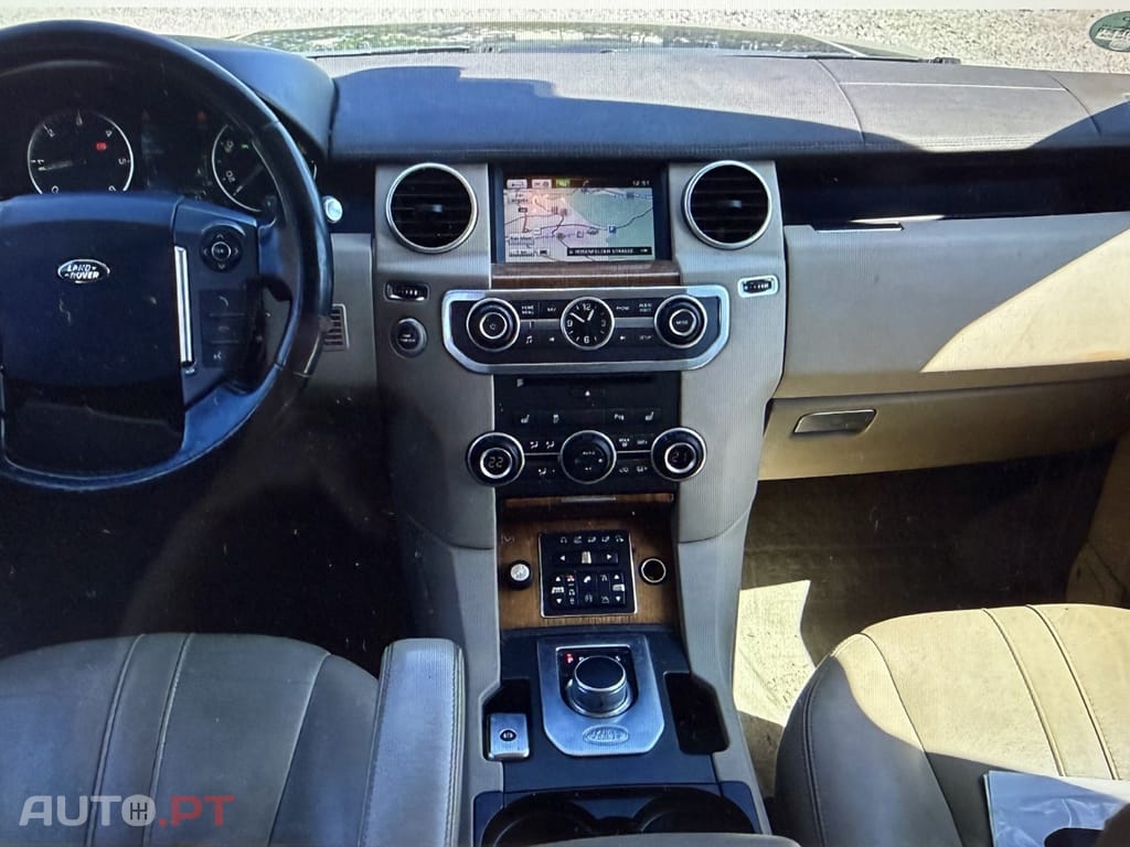 Land Rover Discovery 4 3.0 TD V6 HSE