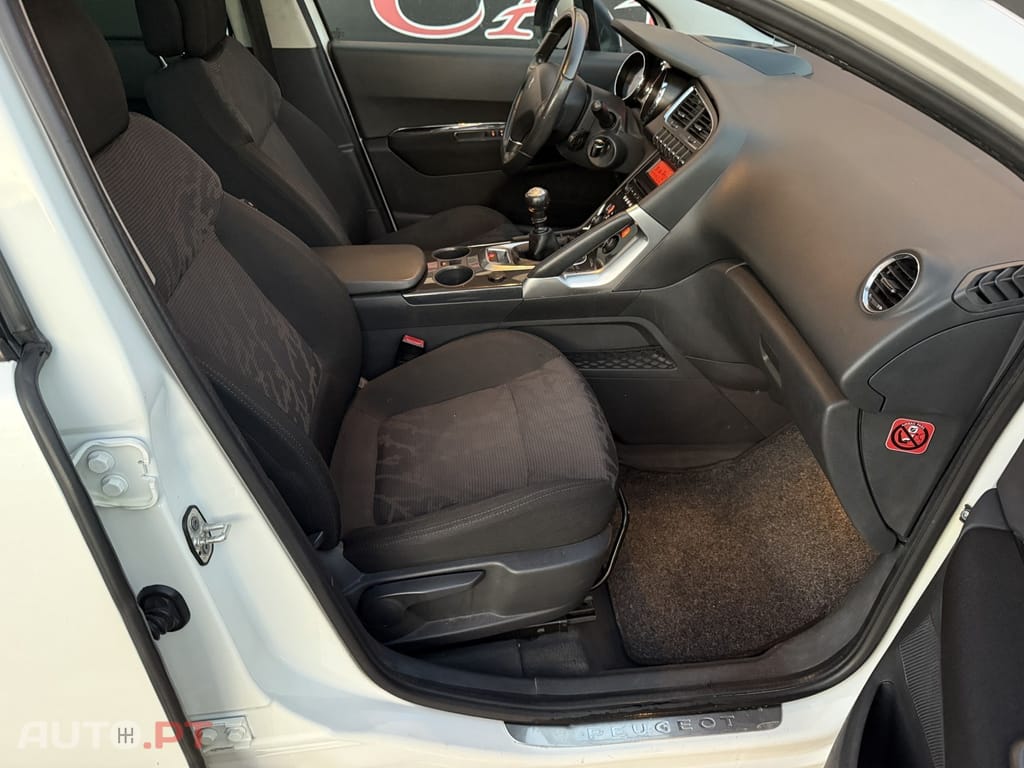 Peugeot 3008 1.6 HDi Premium