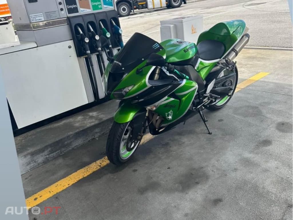 Kawasaki ZXR ZX10R