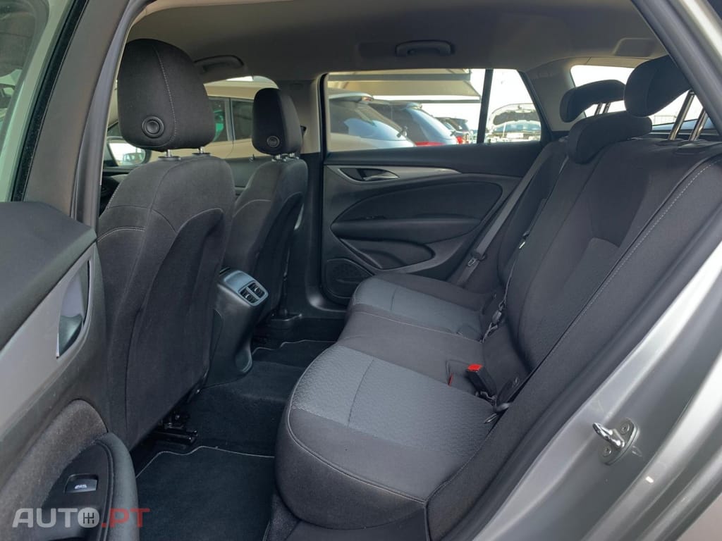 Opel Insignia 1.6 CDTi Business Edition Auto