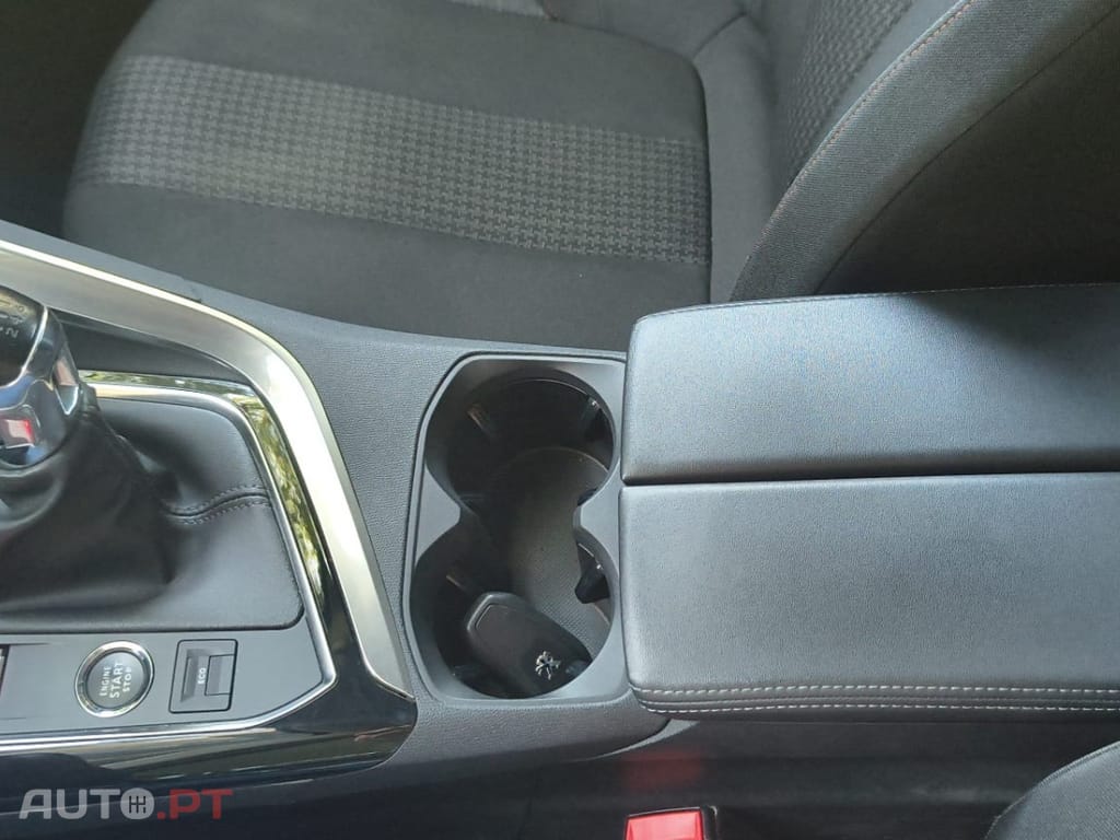 Peugeot 5008 1.5 BlueHDi Active Pack