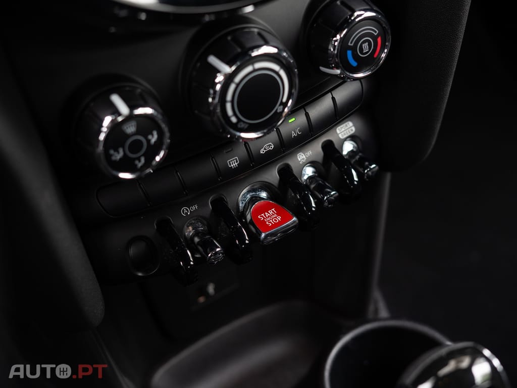 MINI Cooper Cooper Premium JCW Auto