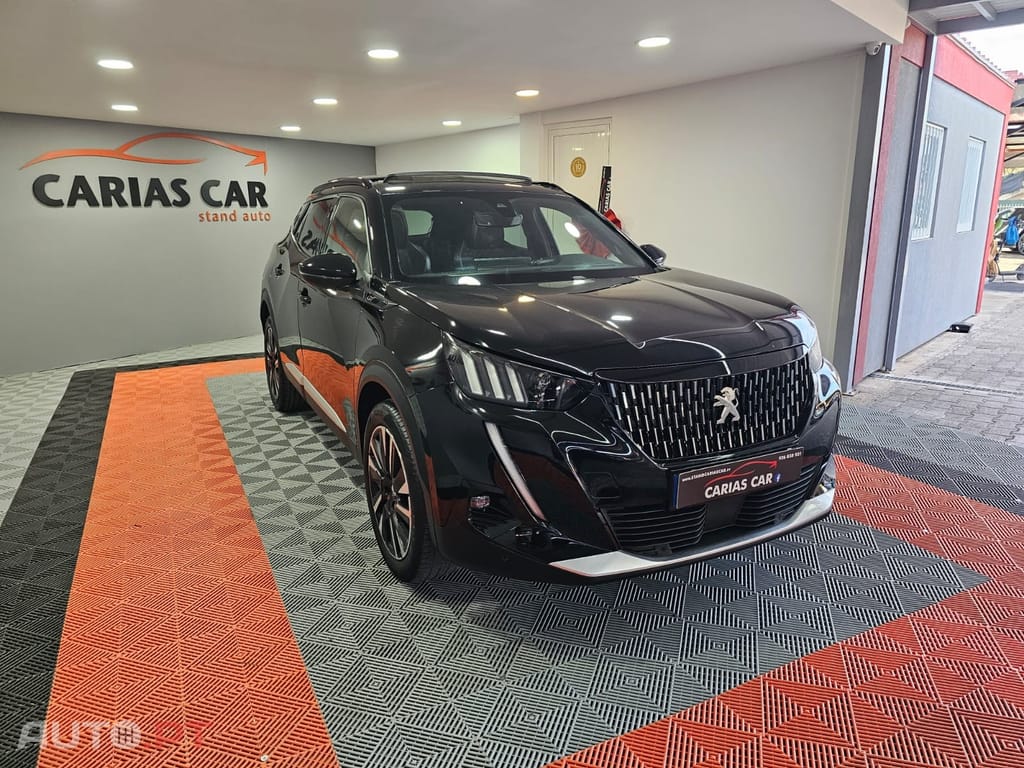 Peugeot 2008 1.2 PureTech GT EAT8