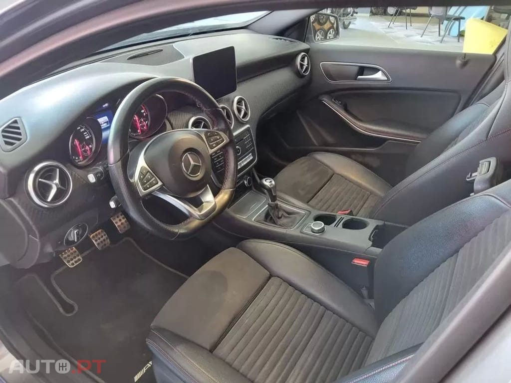 Mercedes-Benz A 180 d AMG Line