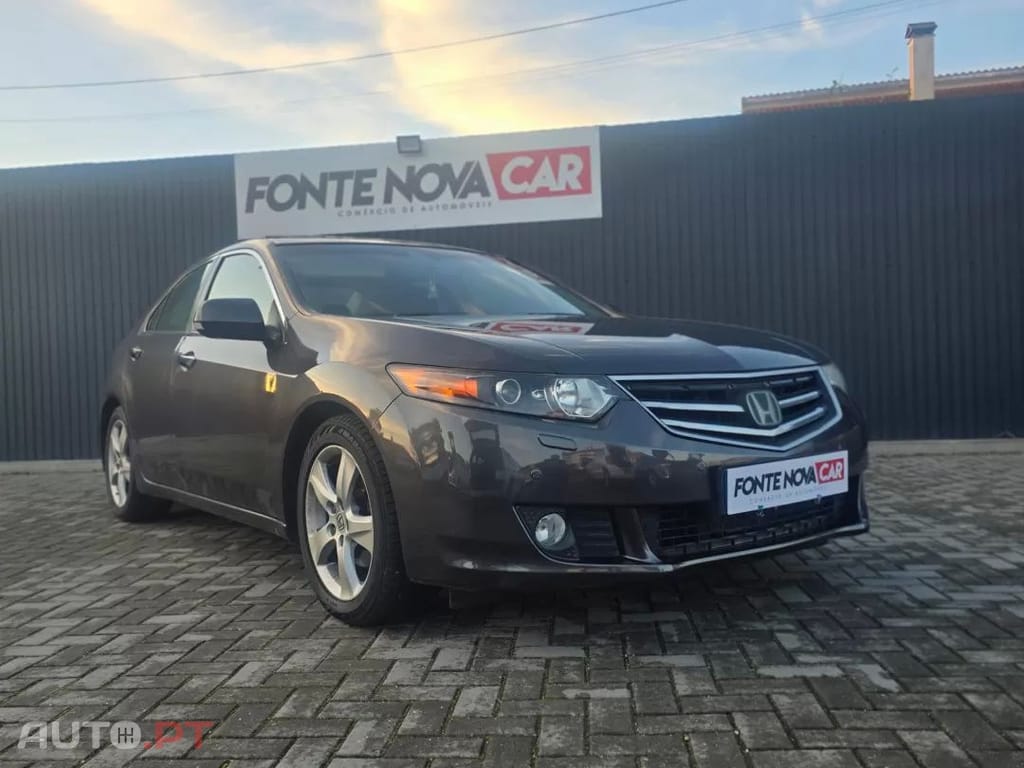 Honda Accord 2.2 i-DTEC Executive Advance E.Limitada