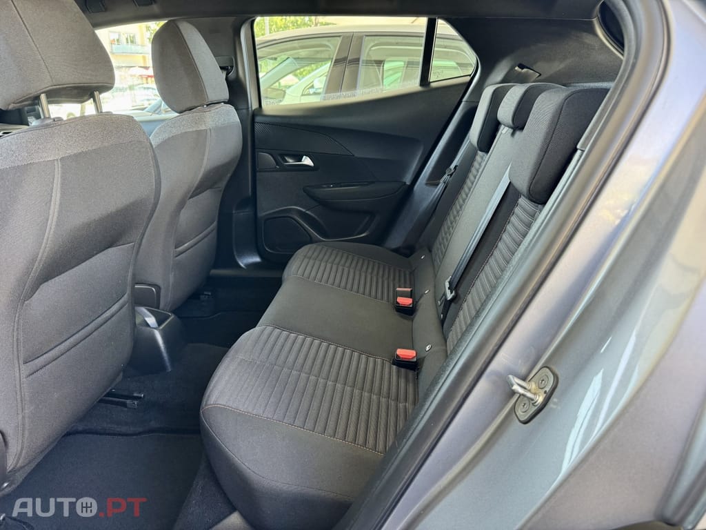 Peugeot 2008 1.2 PureTech Active