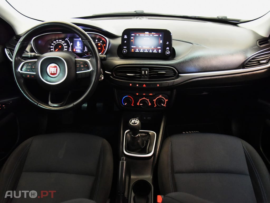 Fiat Tipo 1.3 M-Jet Lounge