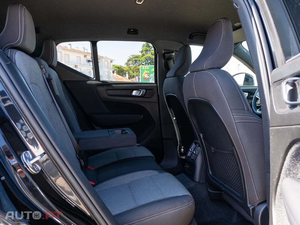 Volvo XC40 1.5 T5 PHEV Plus Bright