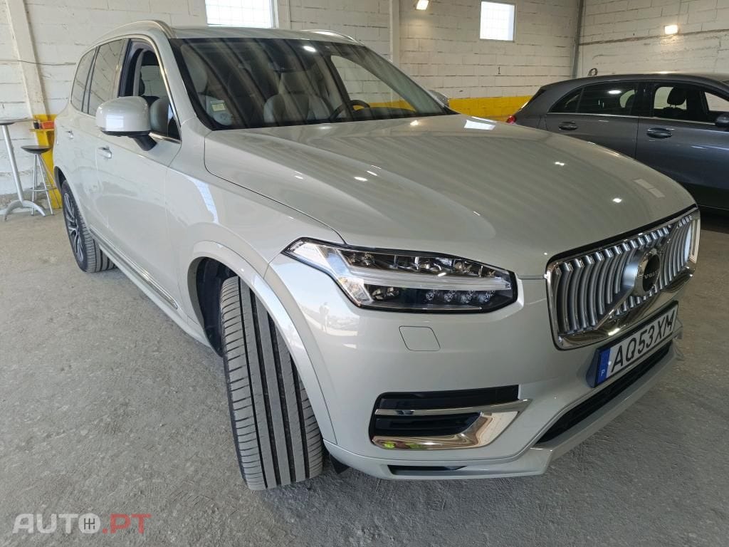Volvo XC90 2.0 T8 PHEV Inscription Expression AWD