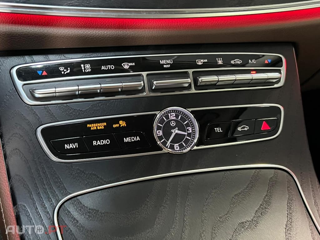 Mercedes-Benz E 300 de Auto Station