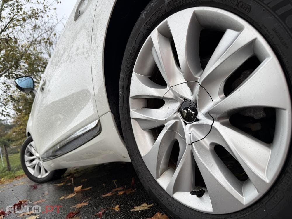 DS DS5 5 1.6 BlueHDi So Chic EAT6