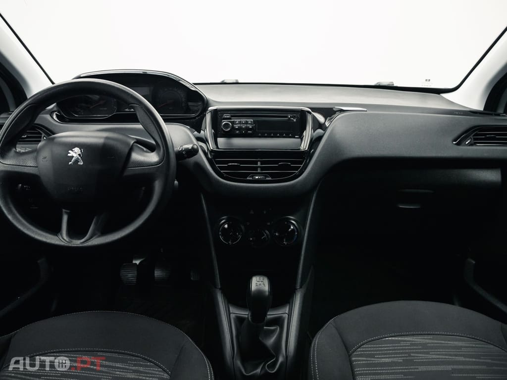 Peugeot 208 1.2 VTi Access