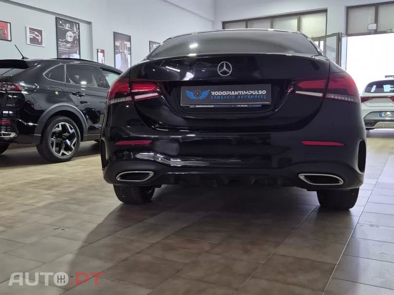 Mercedes-Benz A 250 e AMG Line