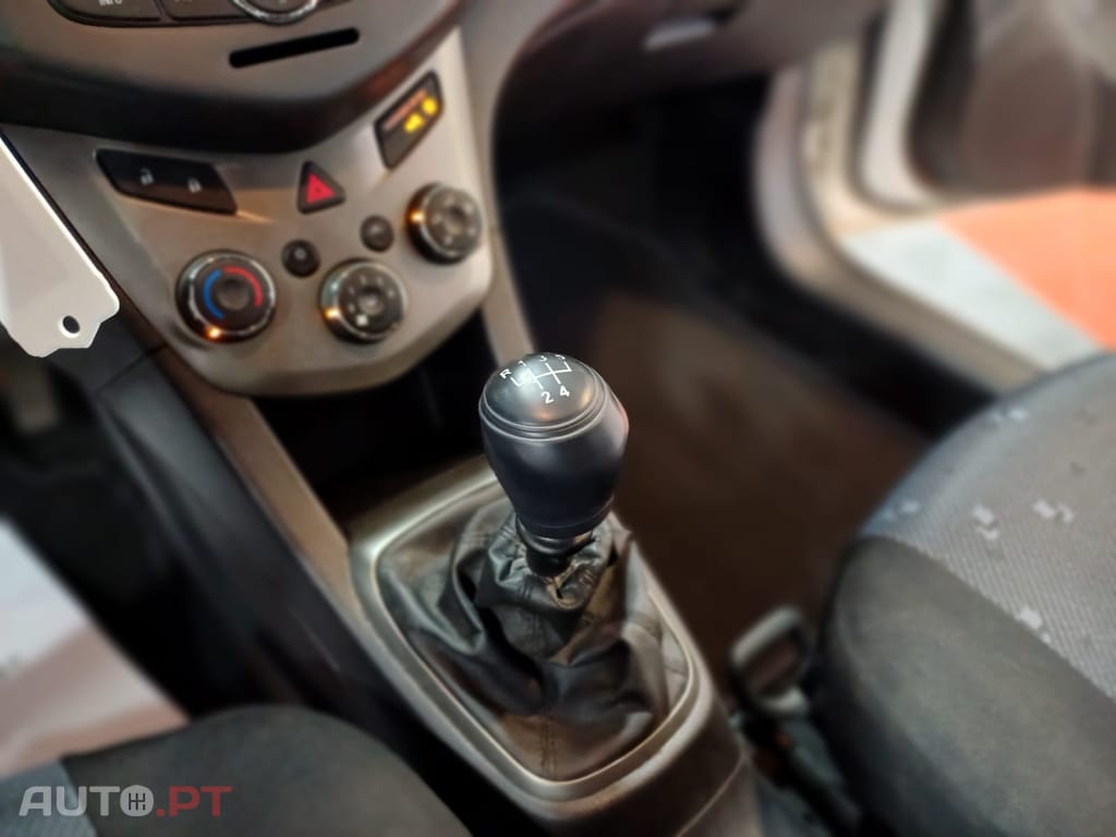 Chevrolet Aveo 1.2 LS